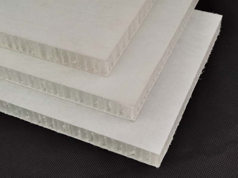 CFRT連續纖(xiān)維增強熱塑(su)性複合材料(liào)在航空上的(de)應用